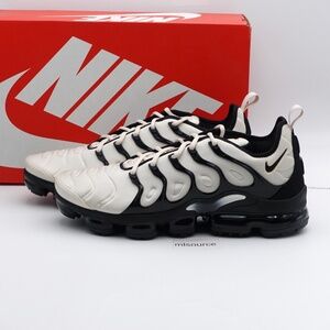NEW Size 13 Men's Nike Vapormax Plus Sneakers DH0860-100 Light Orewood Brown